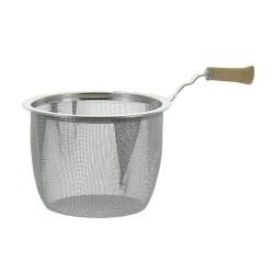 Herboristeria tea strainer Japanese bamboo handle