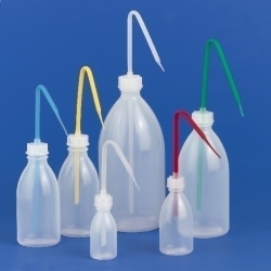 Semadeni squeeze bottle polyethylene 250ml nature
