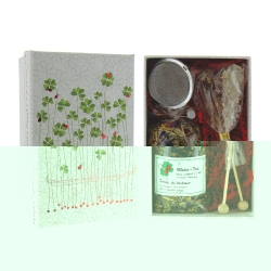 Herboristeria Box Good Luck Tea Strainer Rock Candy