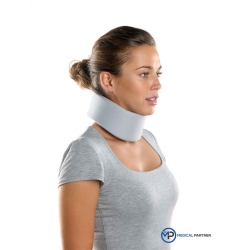 Braceid Schaumstoff Cervicalstütze S (6cm) Med D