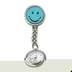 Sundo Schwestern-Uhr Smiley 9cm Hellbl M Clip Batt